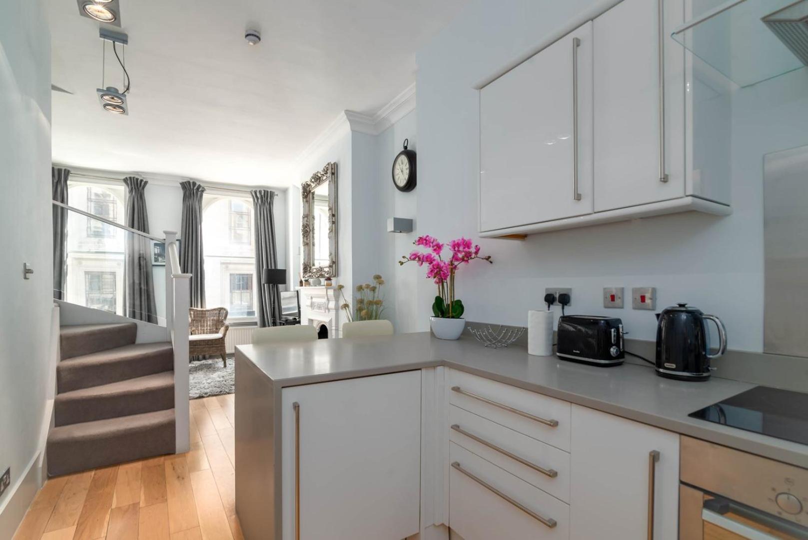 شقة Guestready - Stunning Covent Garden 2Br Duplex لندن المظهر الخارجي الصورة