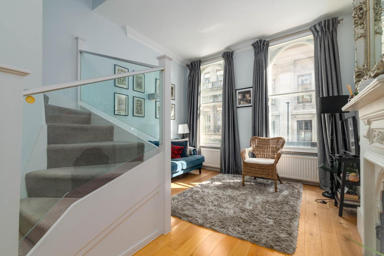 شقة Guestready - Stunning Covent Garden 2Br Duplex لندن المظهر الخارجي الصورة
